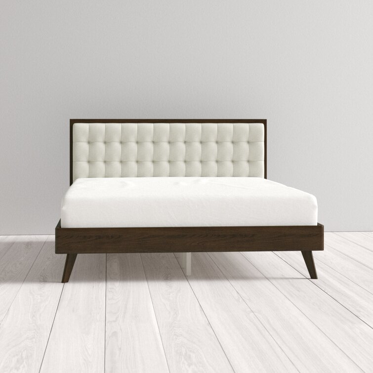 Abril tufted deals bed